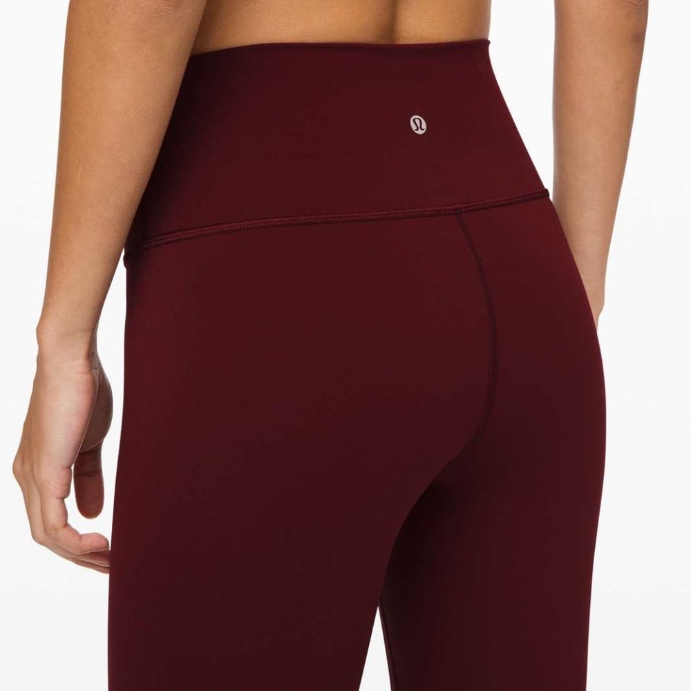 like new Wunder Under Hi-Rise Crop *21" Garnet